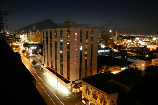 Mision Monterrey Centro Historico Hotel Kültér fotó
